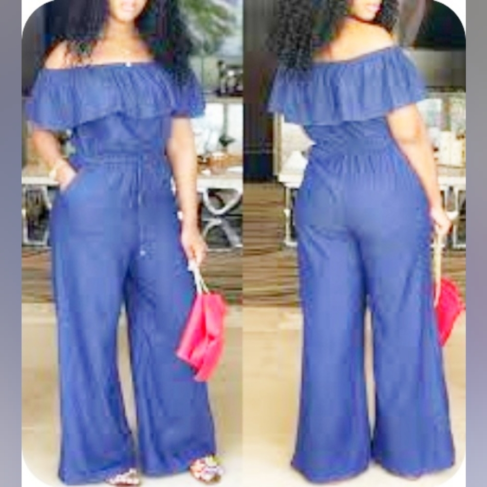 49) Crown & Ivy Light Blue Off-Shoulder Jumpsuit w. Pockets! Sz. XL